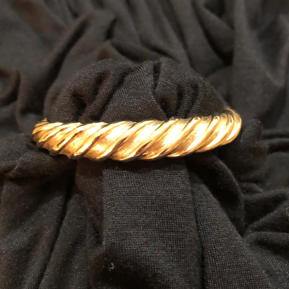 Final, Mint, Vintage Kramer Bangle Bracelet.